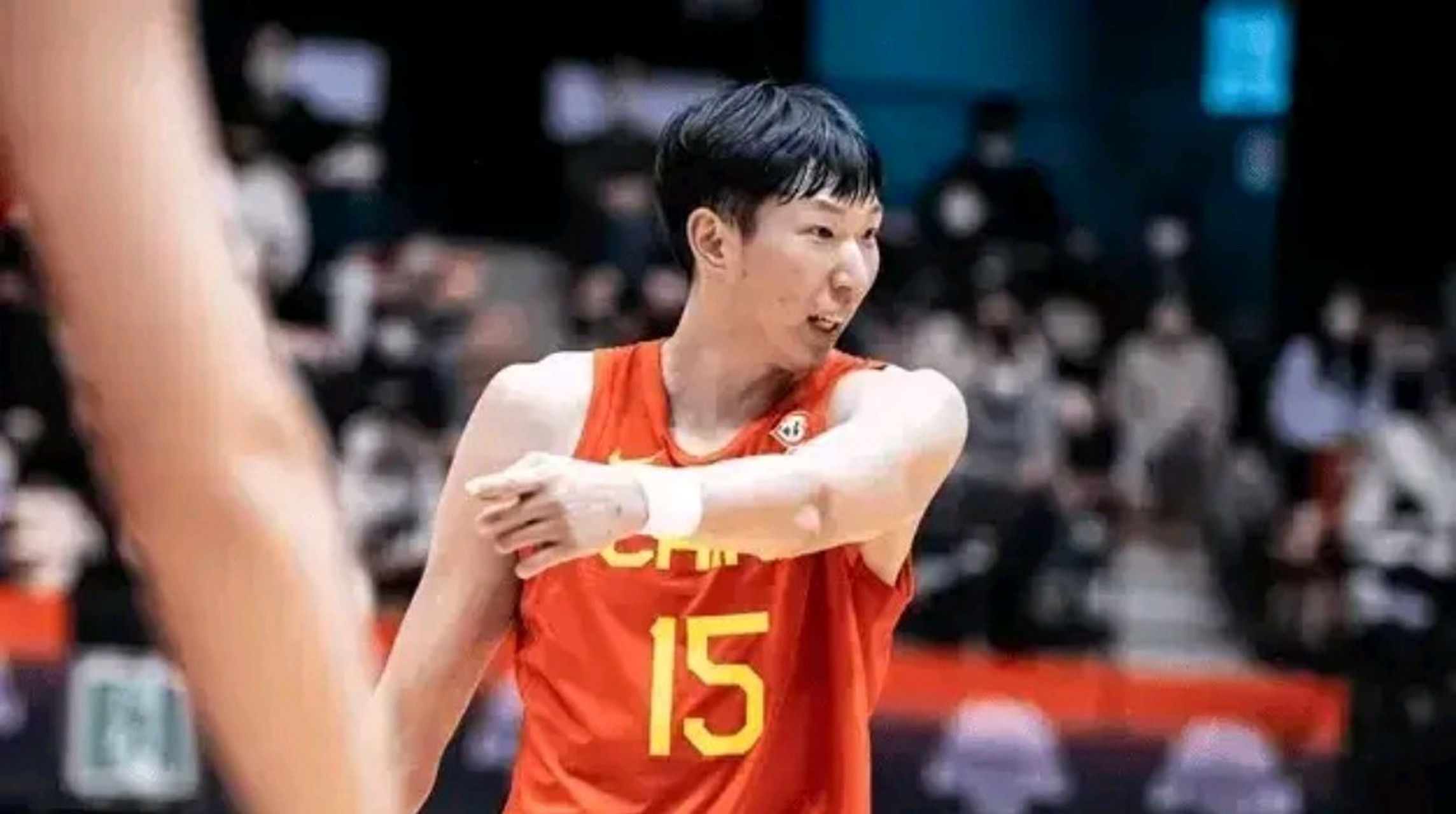 韩国男篮比赛中惜败对手获第四